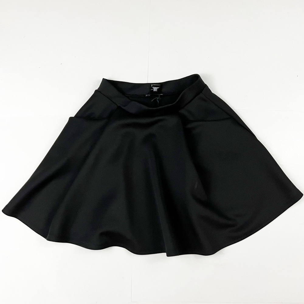 Aqua Black Skirt Size‎ Small